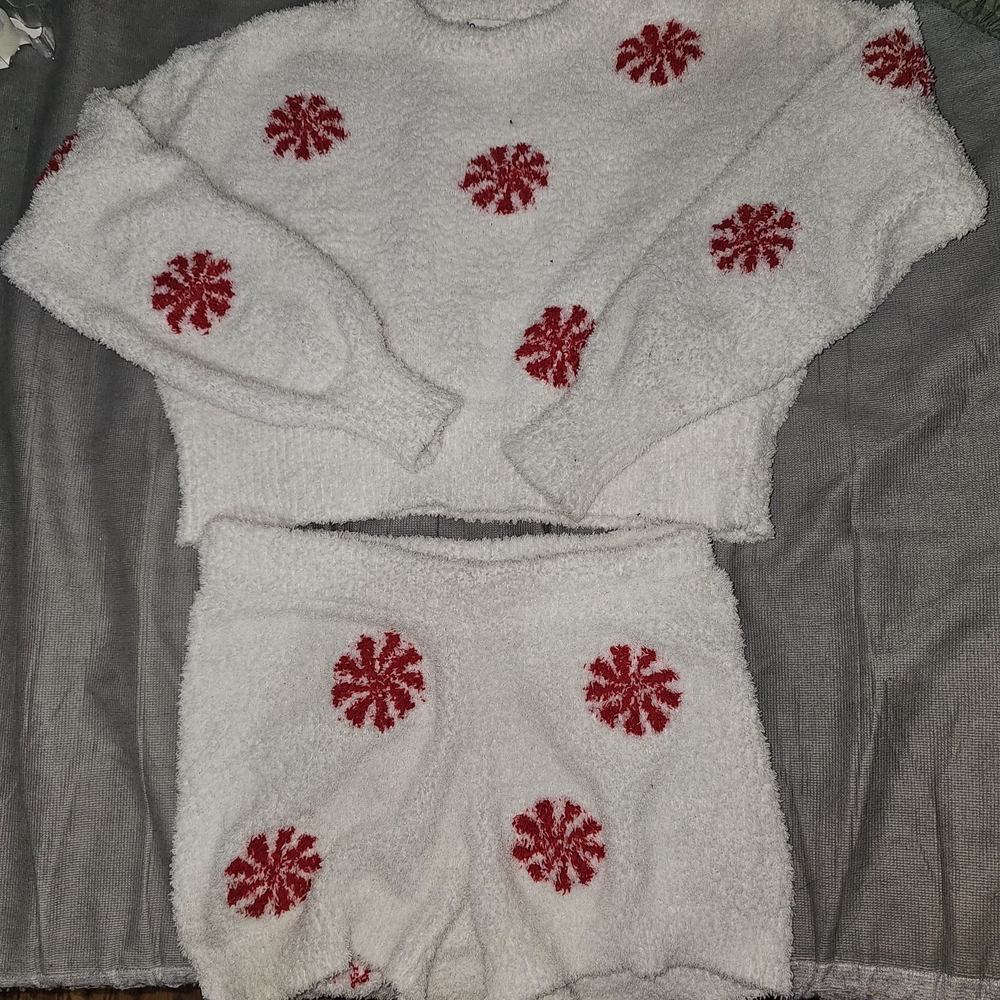 No Boundaries White and Red Cozy Sweater Set